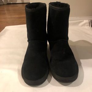 Koolaburra by UGG boots